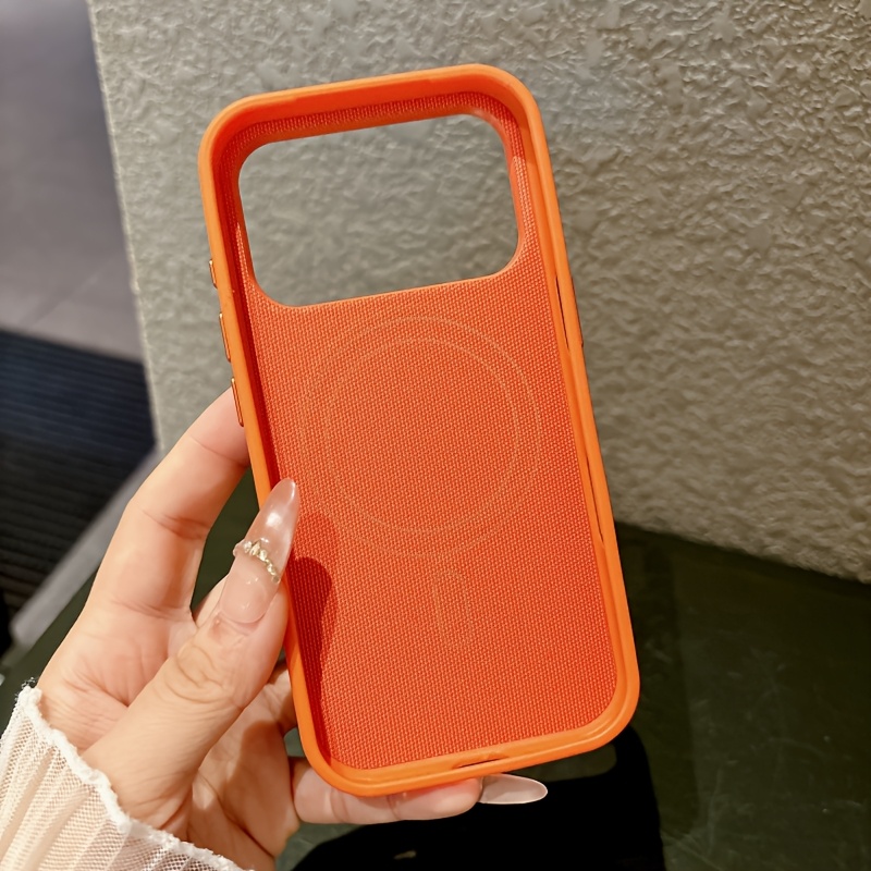 غطاء هاتف مغناطيسي من القماش ب - مراجعة Liquid Silicone Magnetic Phone Case وسعره